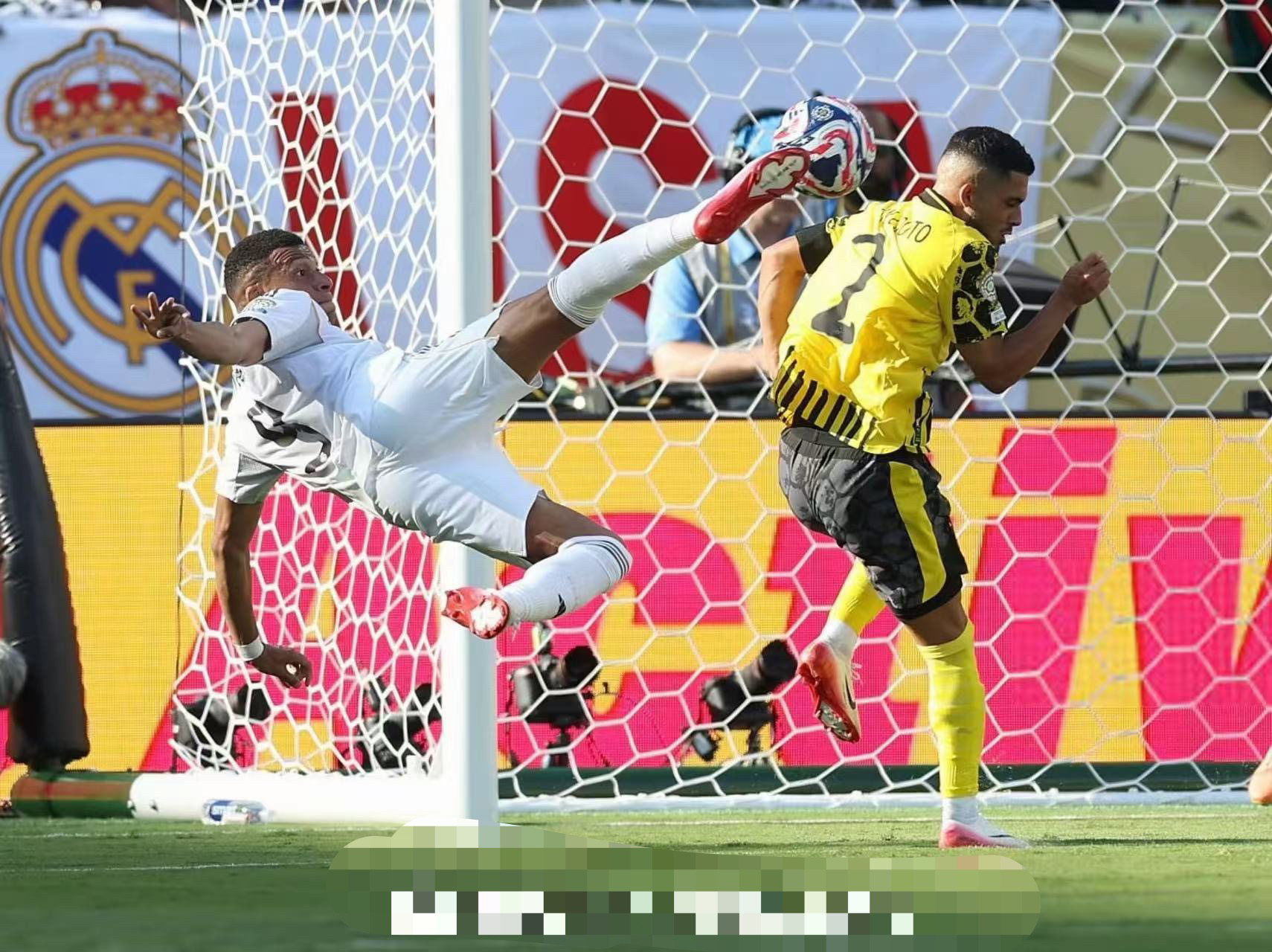 开云体育 登录-关于今晨门兴格拉德巴赫备战西甲，回应争议细节曝光，更衣室稳定，赛季目标并未改变的信息